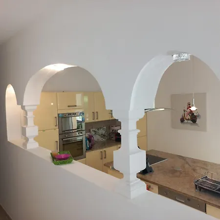 Vakantiehuis Pianiccia-villa Standing- Pieds Dans L'eau-piscine Privee *